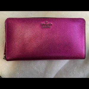 Kate spade zip around Wallet